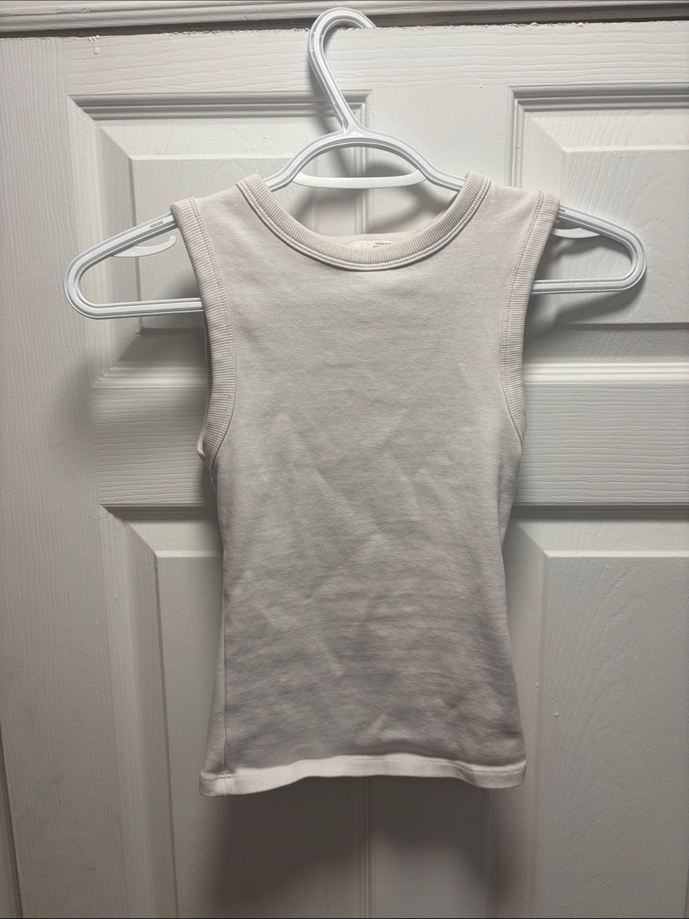 Woman’s ' Ribbed Crewneck Tank Top - White